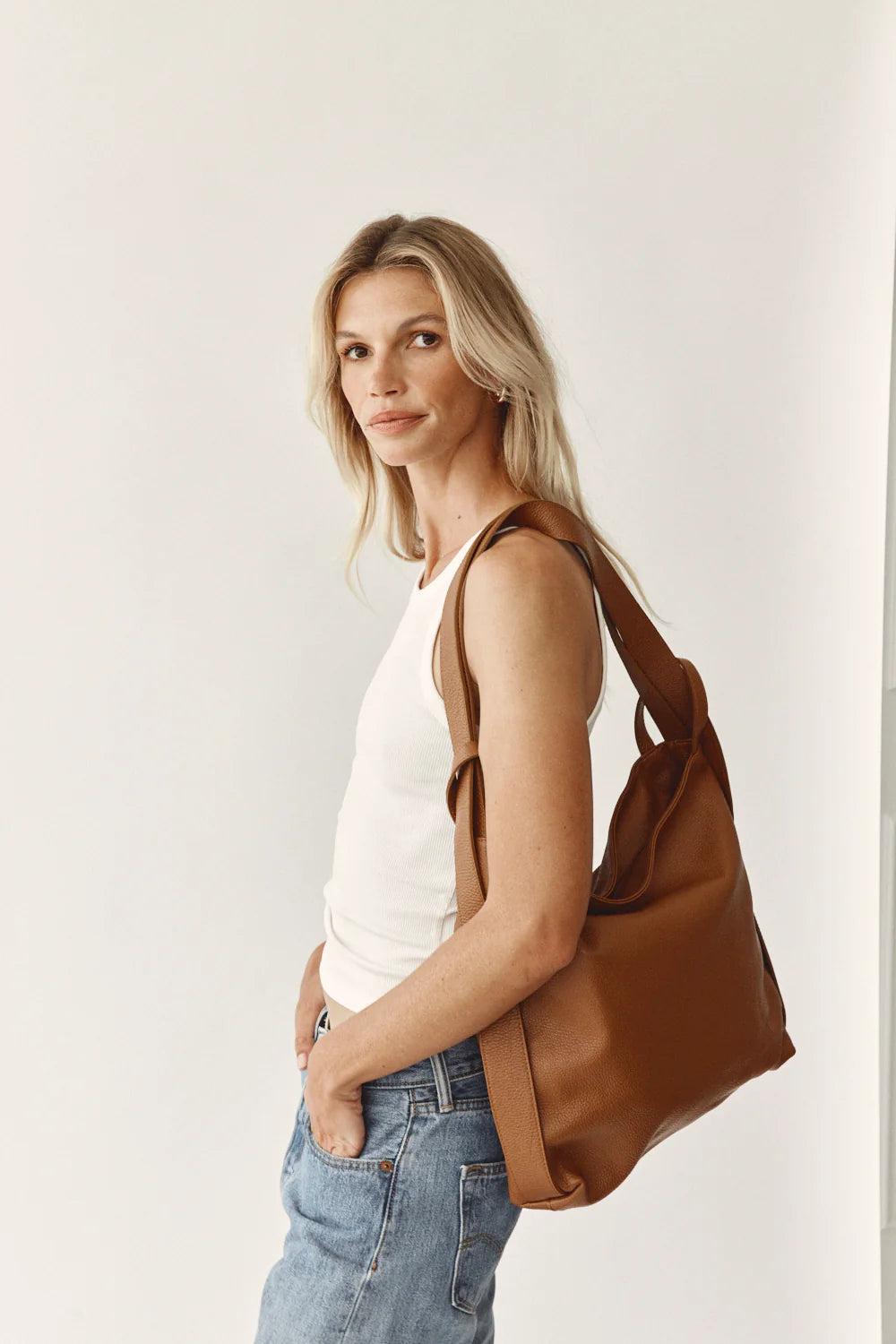 Vestirsi Bella 2-in-1 Convertible Backpack Tote Tan