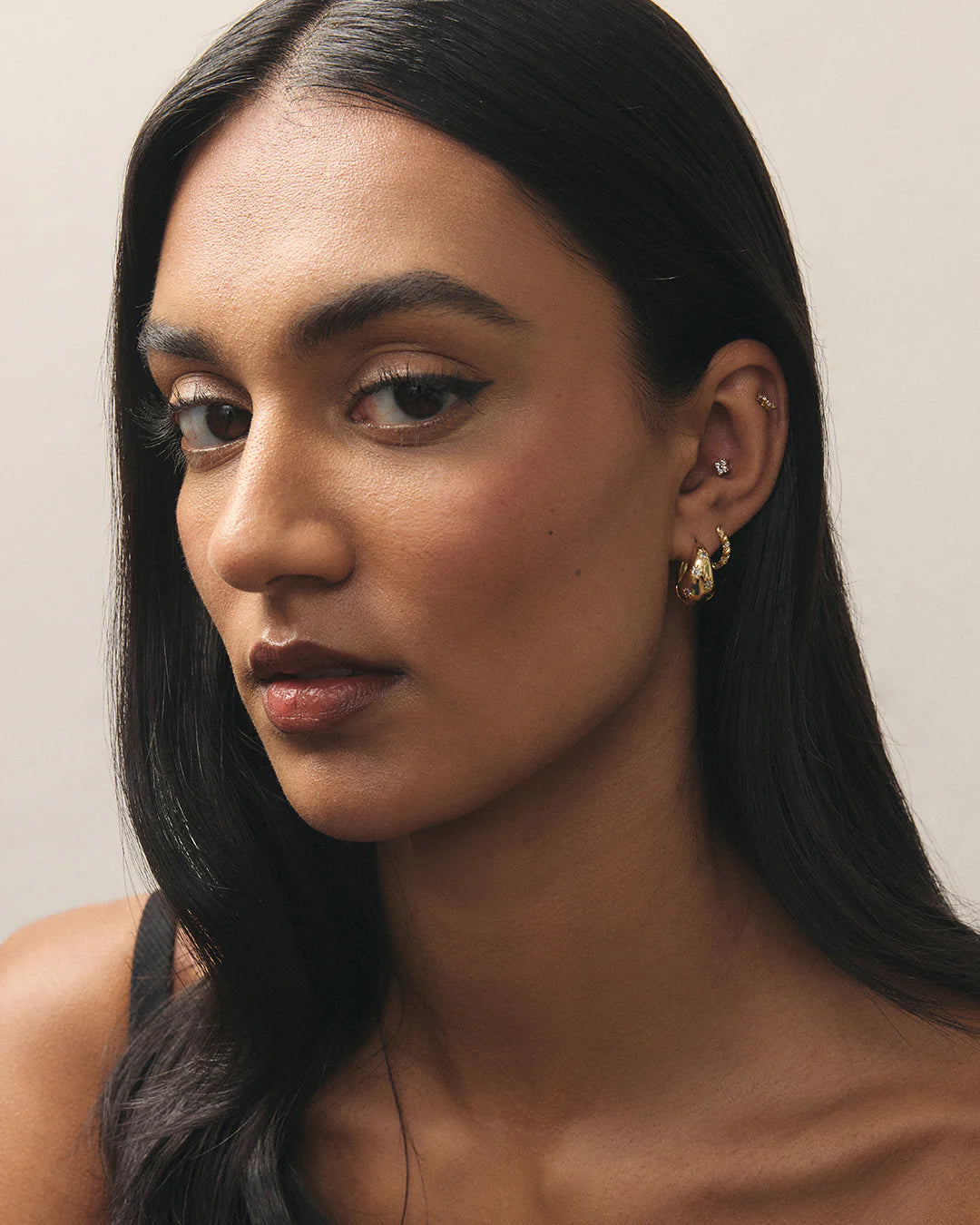 Roberta Earrings Gold