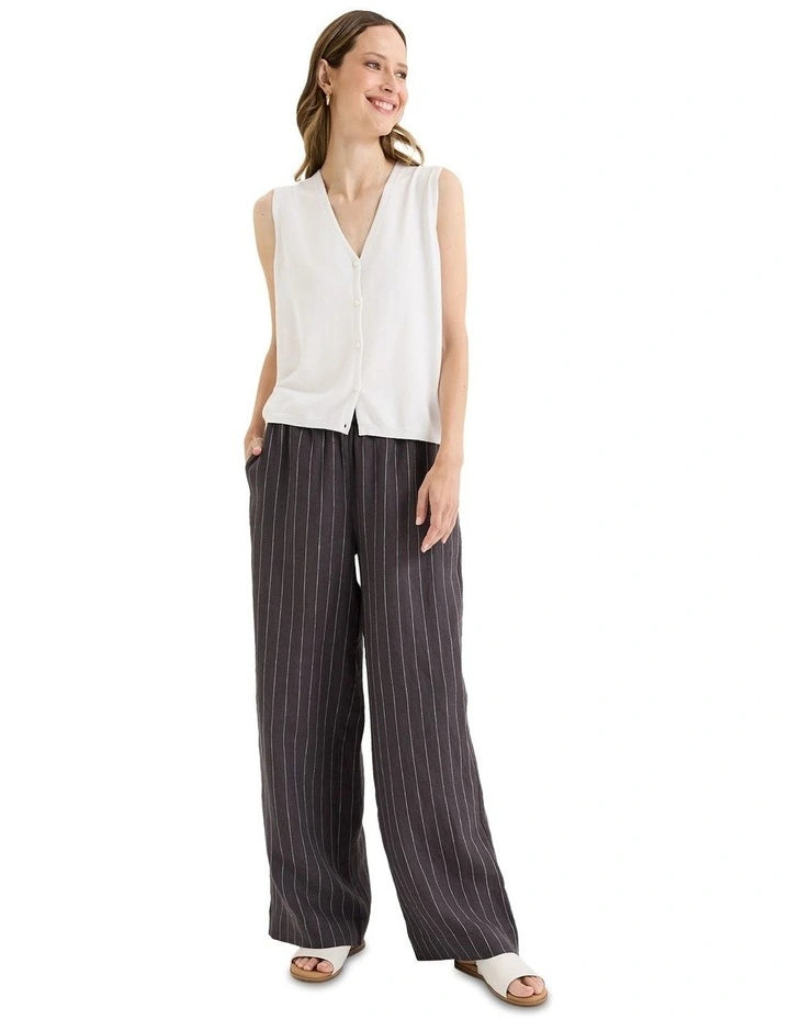 Yarra Trail Rise Knit Vest White