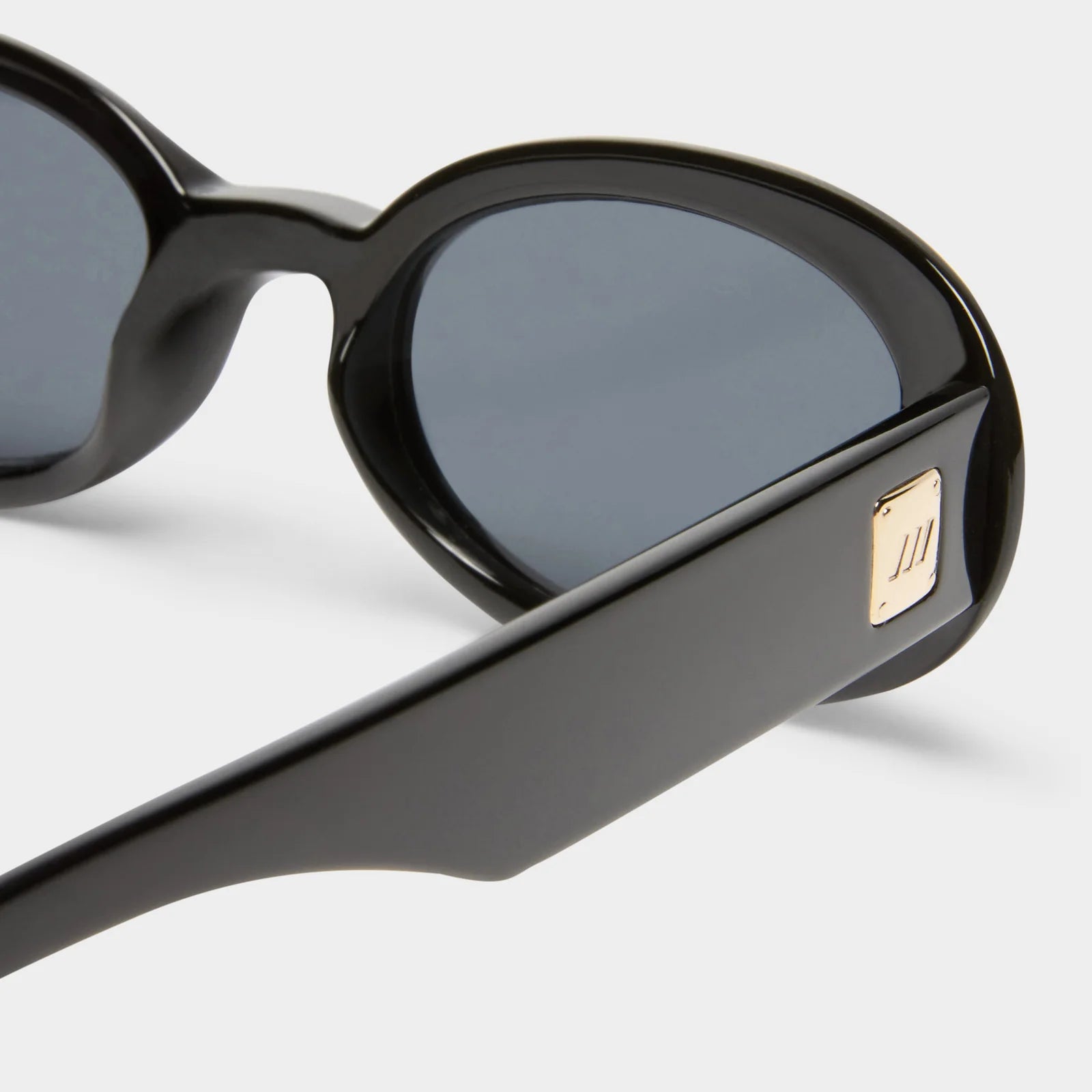 Le Specs Work It Black