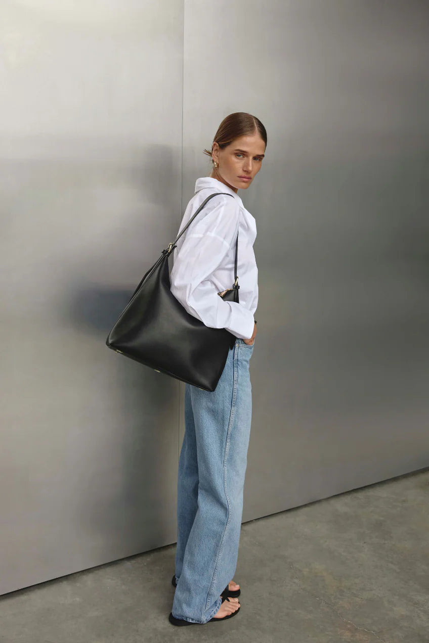 Vestirsi Harper Large Leather Hobo Bag Black