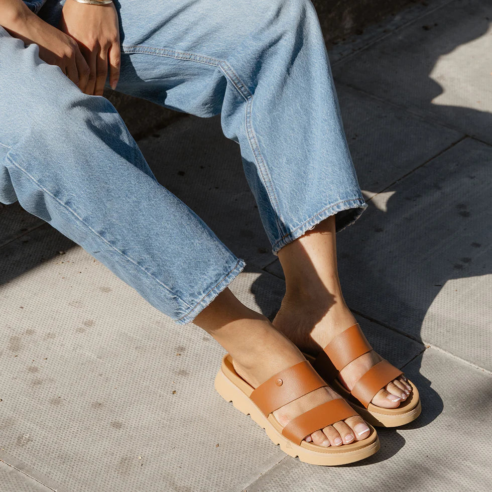 Reef Vista Luxe Thea Brown