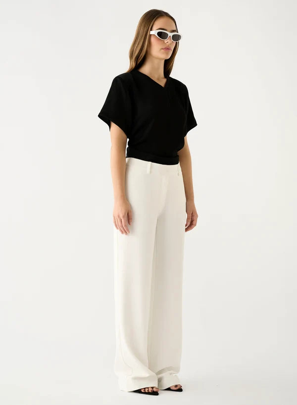 Esmaee Foreshore Tee Black
