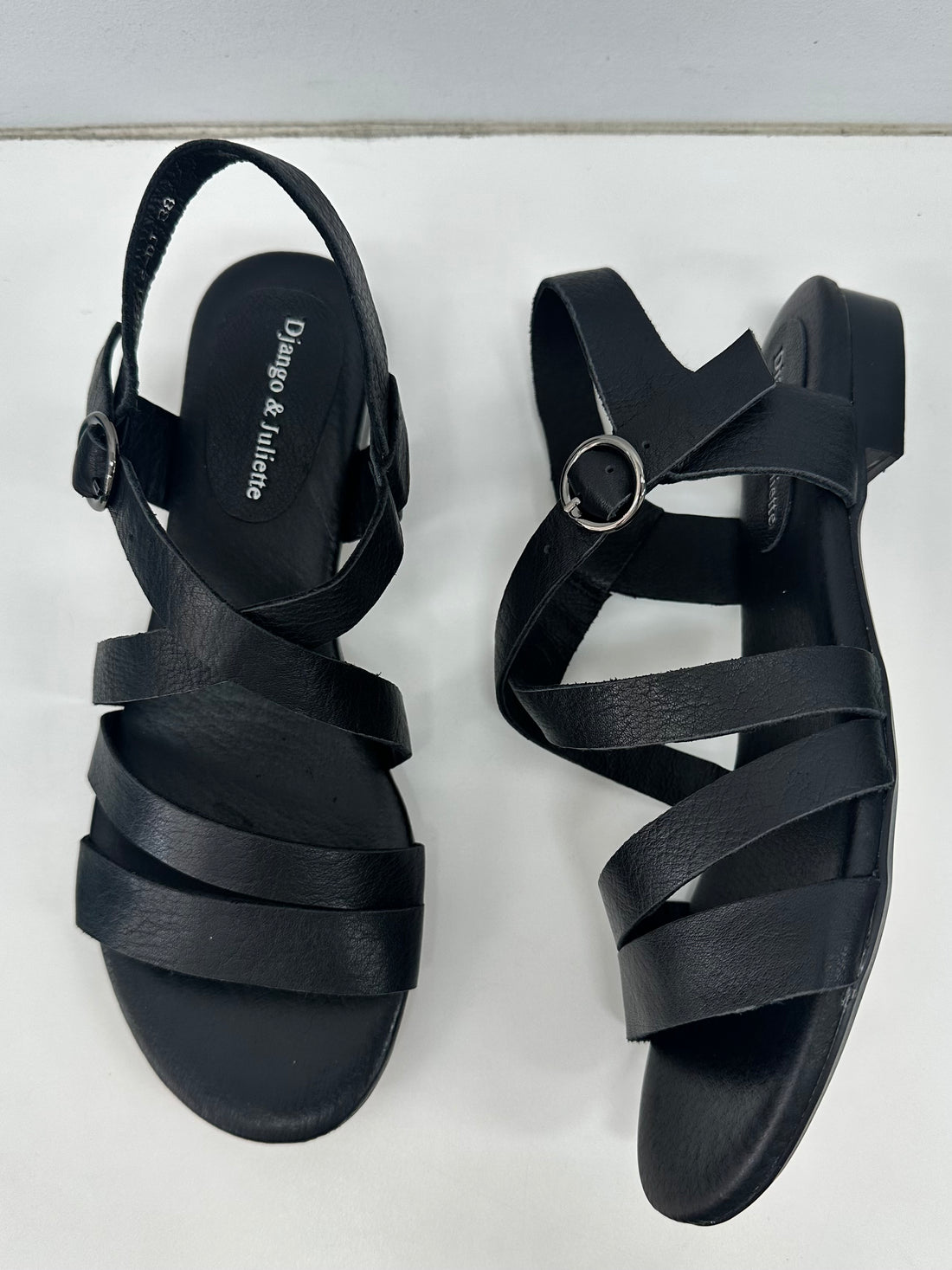 Django & Juliette Pencils Black