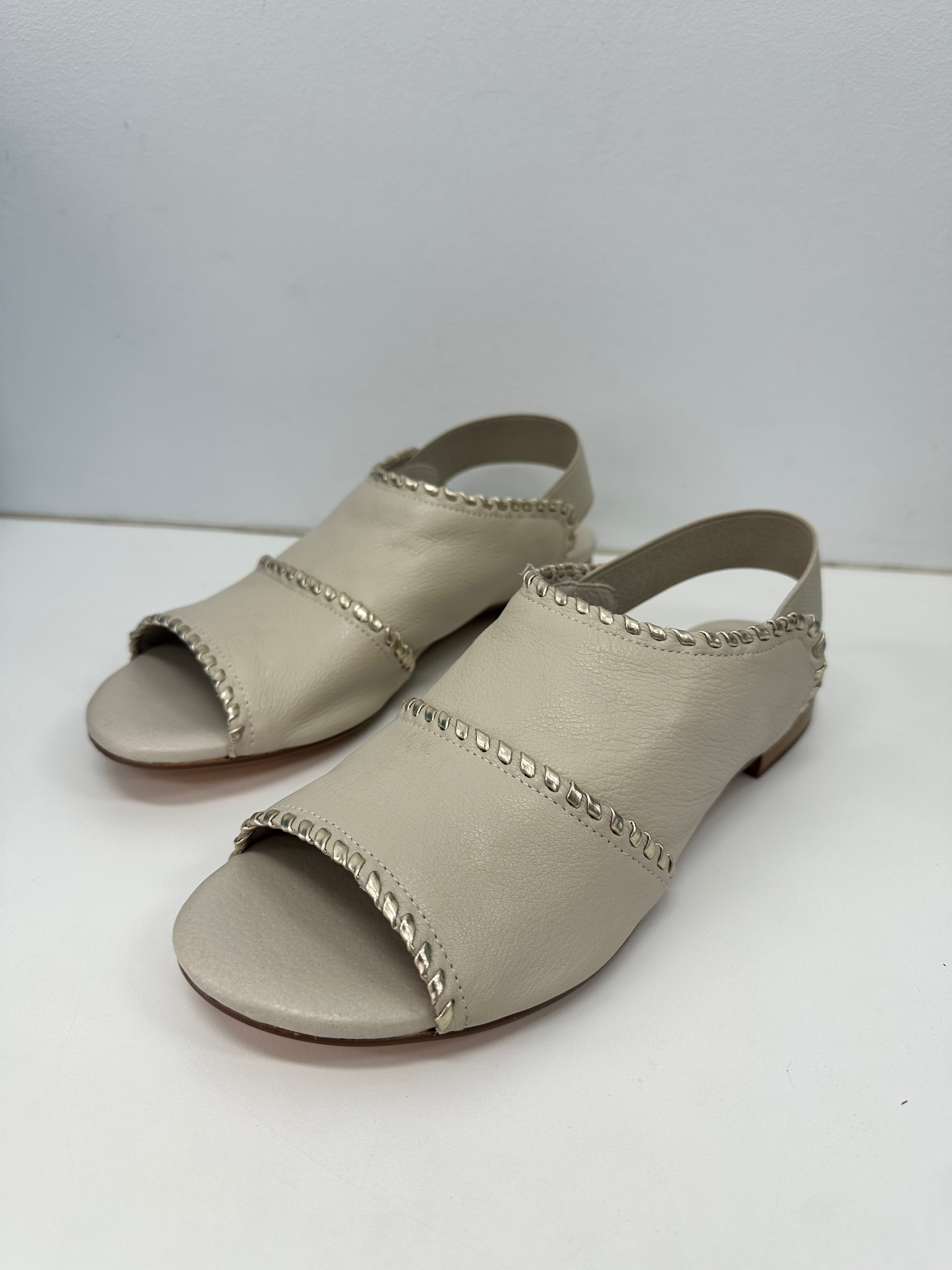 Django + Juliette Pelham Almond/Pale Gold
