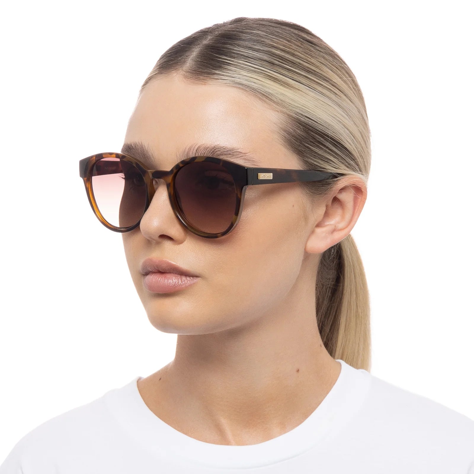 Le Specs Paramount Milky Tort