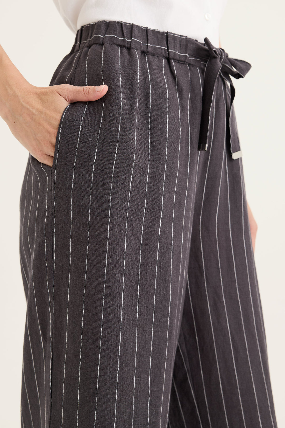 Yarra Trail Phoenix Pant Alloy/White