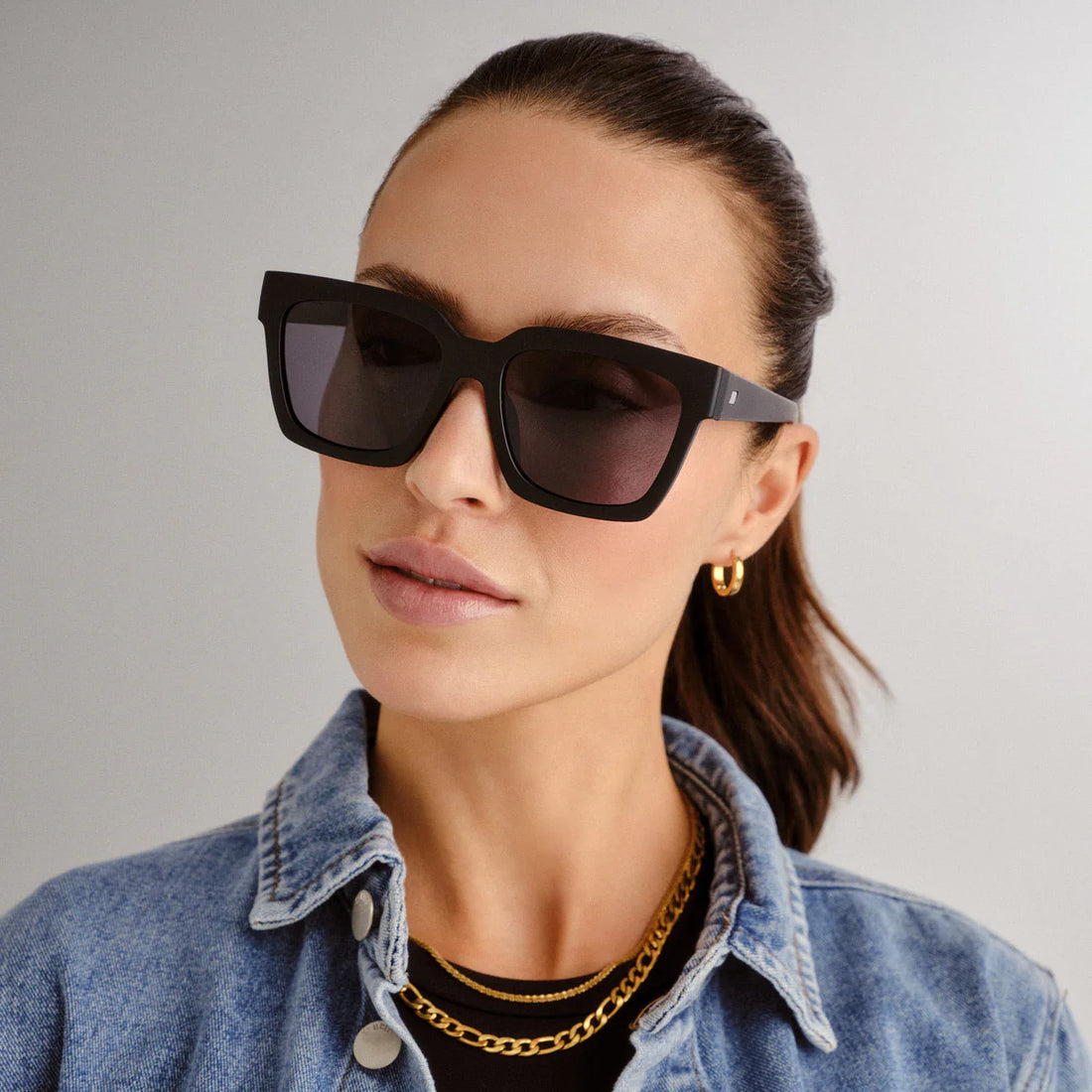 Le Specs Weekend Riot