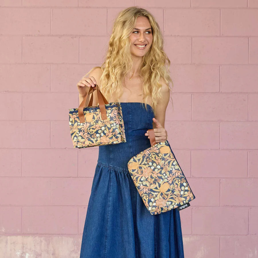 Kollab Clutch Wildflower