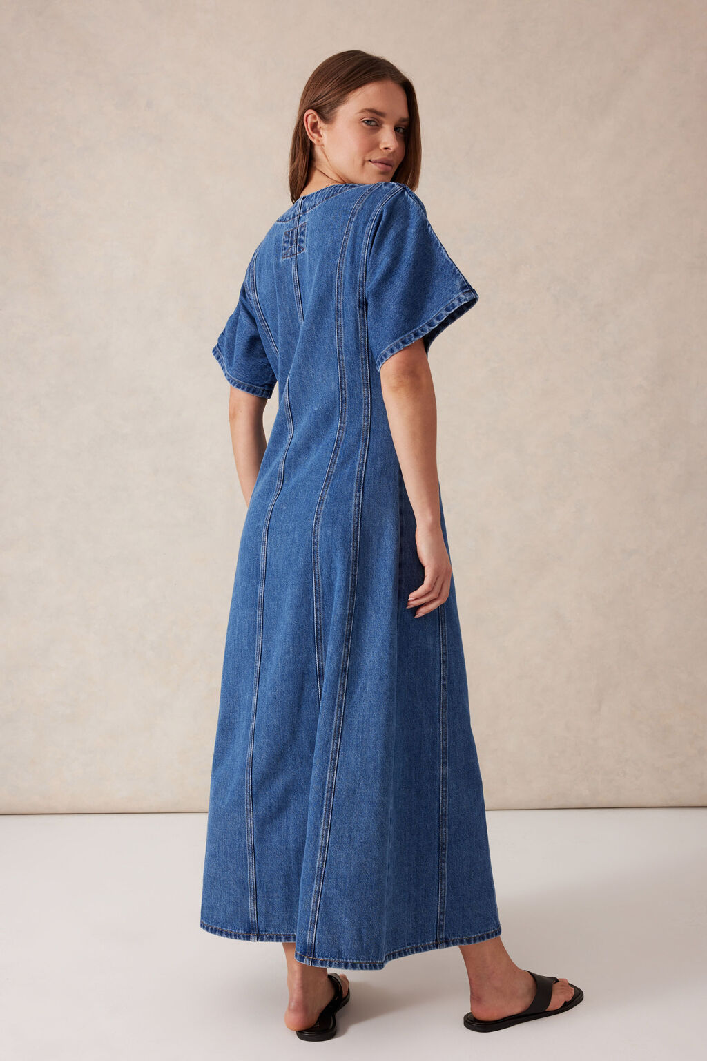 Short Sleeved Panelled V-Neck Midi D/Fresh Indigo