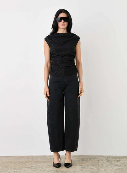 Esmaee Midtown Top Onyx