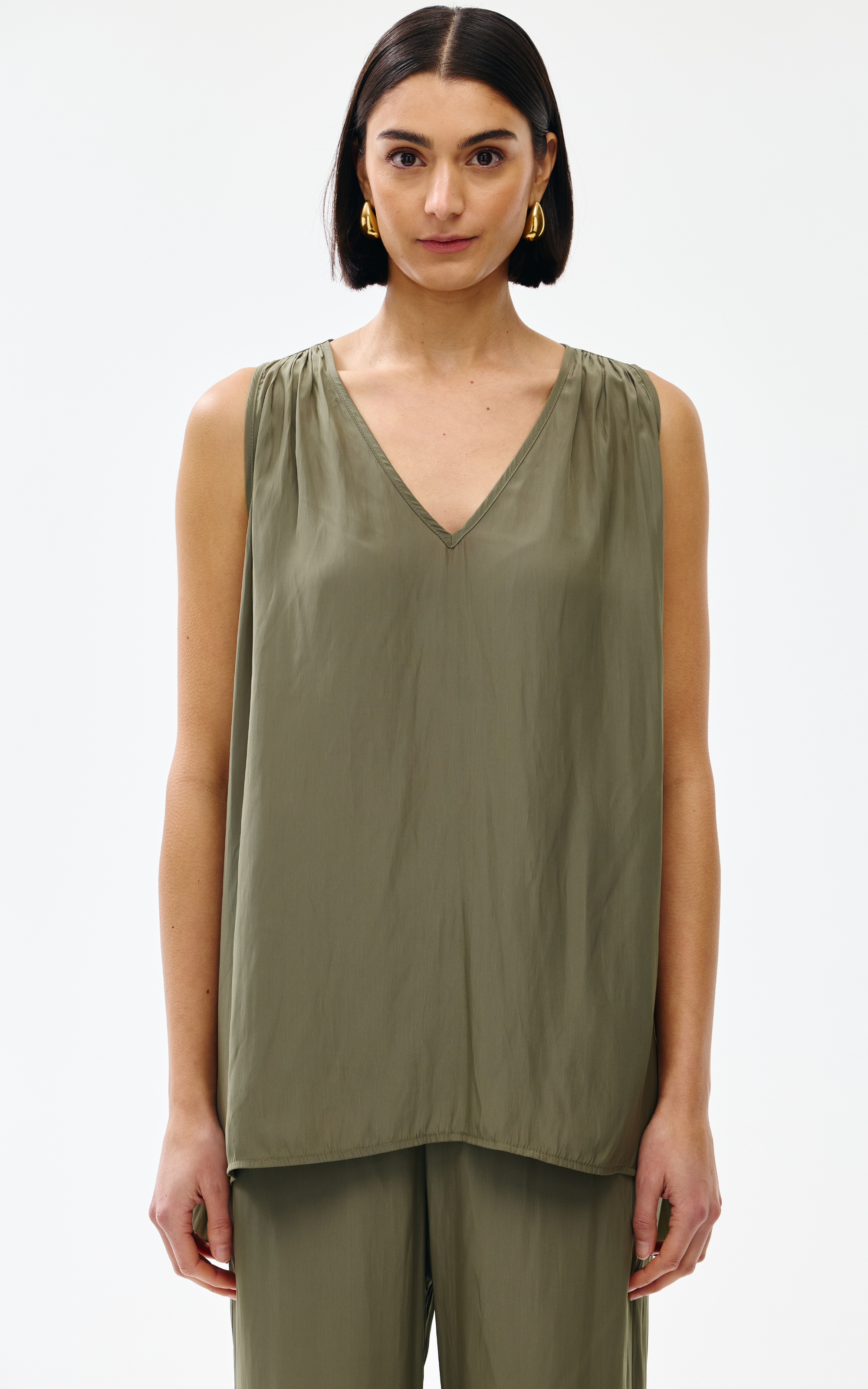 Kinney The Label Ava Top Olive