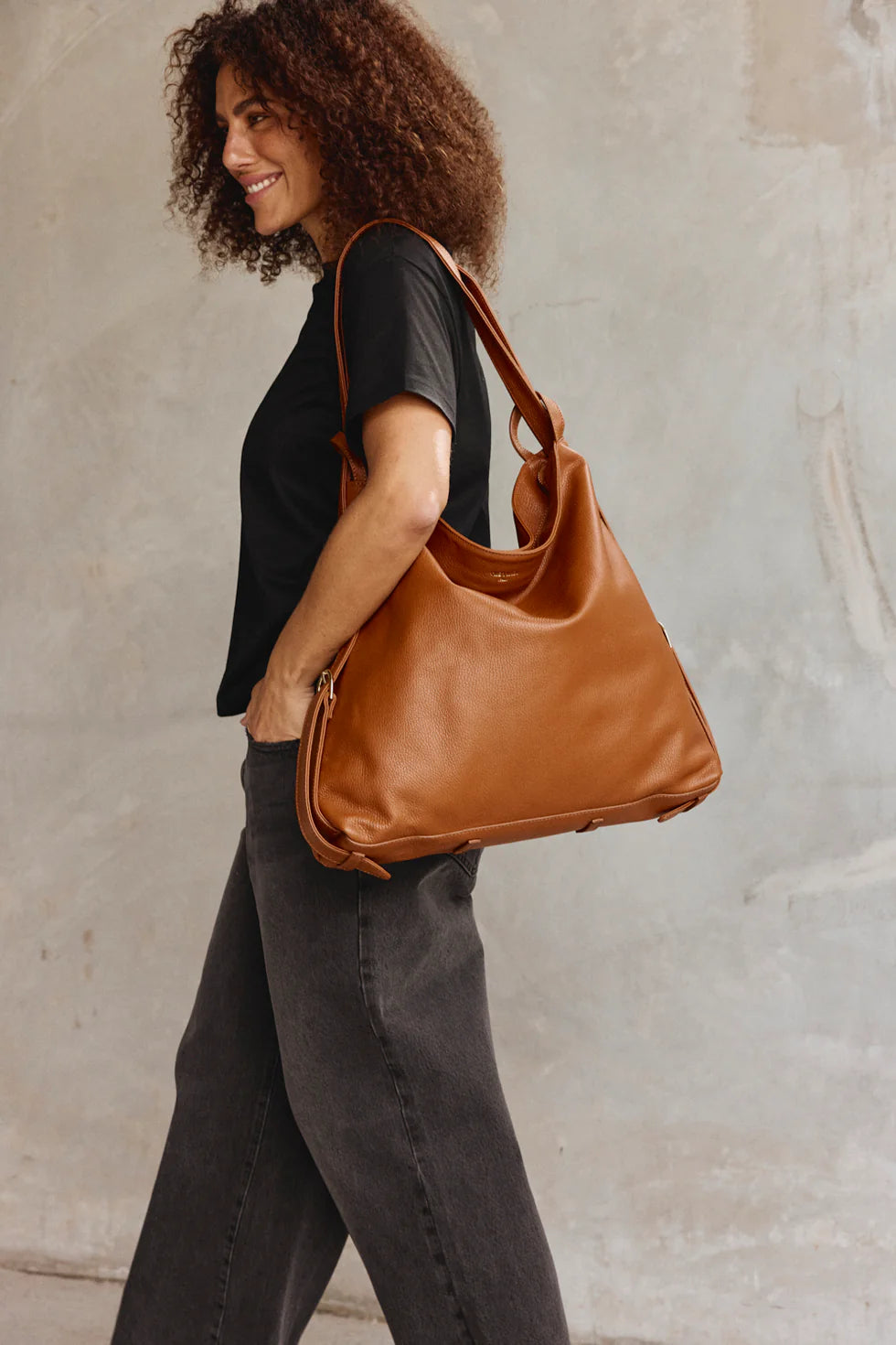 Vestirsi Bella XL 3 in 1 Convertible Bag Tan