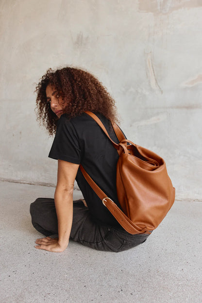 Vestirsi Bella 3-in-1 Convertible Bag Tan