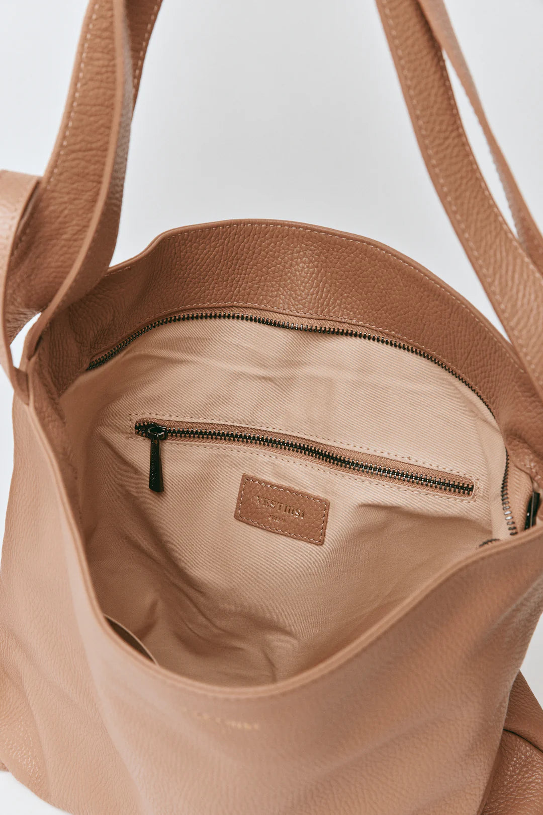 Vestirsi Bella 2-in-1 Convertible Backpack Tote Light Tan