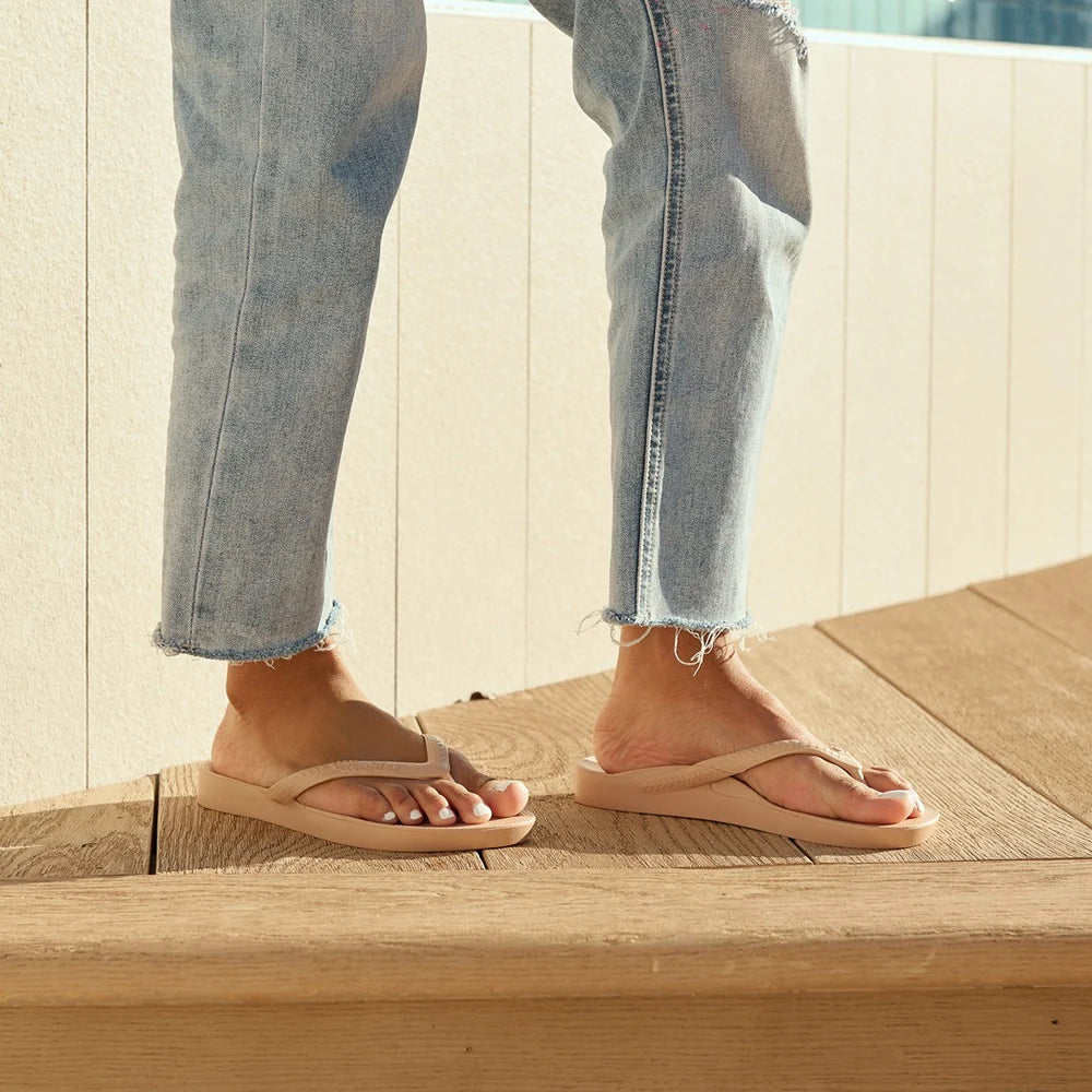 Archies Arch Support Thongs Classic Tan