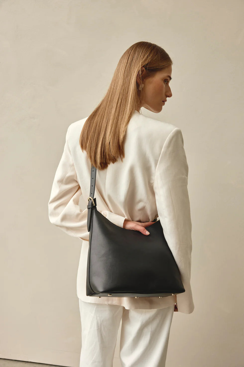 Vestirsi Harper Black Leather Hobo