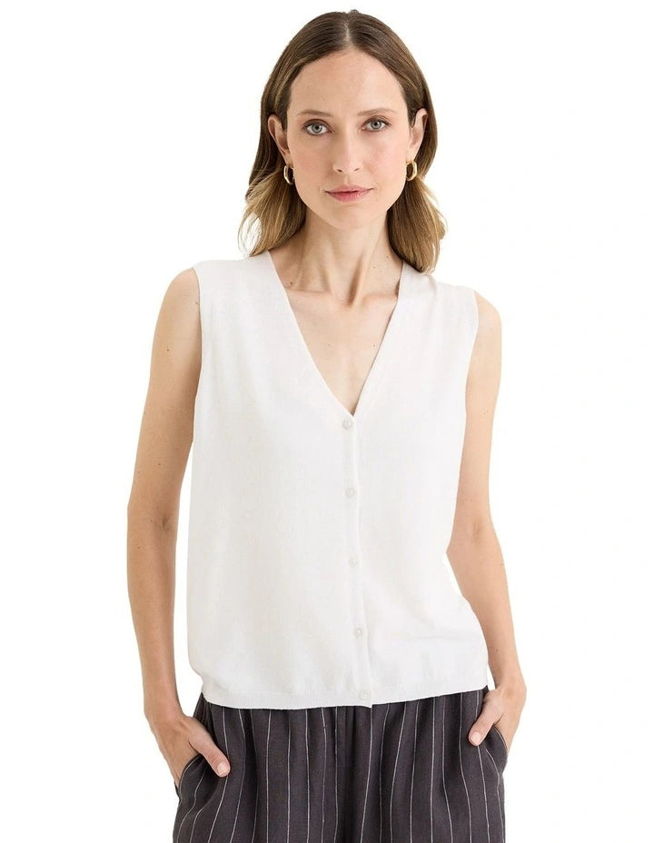 Yarra Trail Rise Knit Vest White