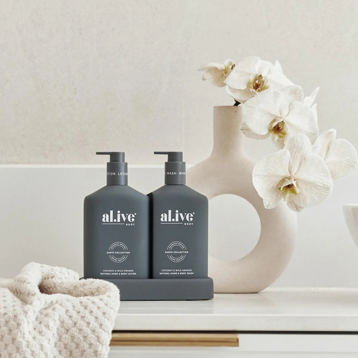 AL.IVE Body Wash &amp; Body Bathroom Duo Coconut &amp; Wild Orange