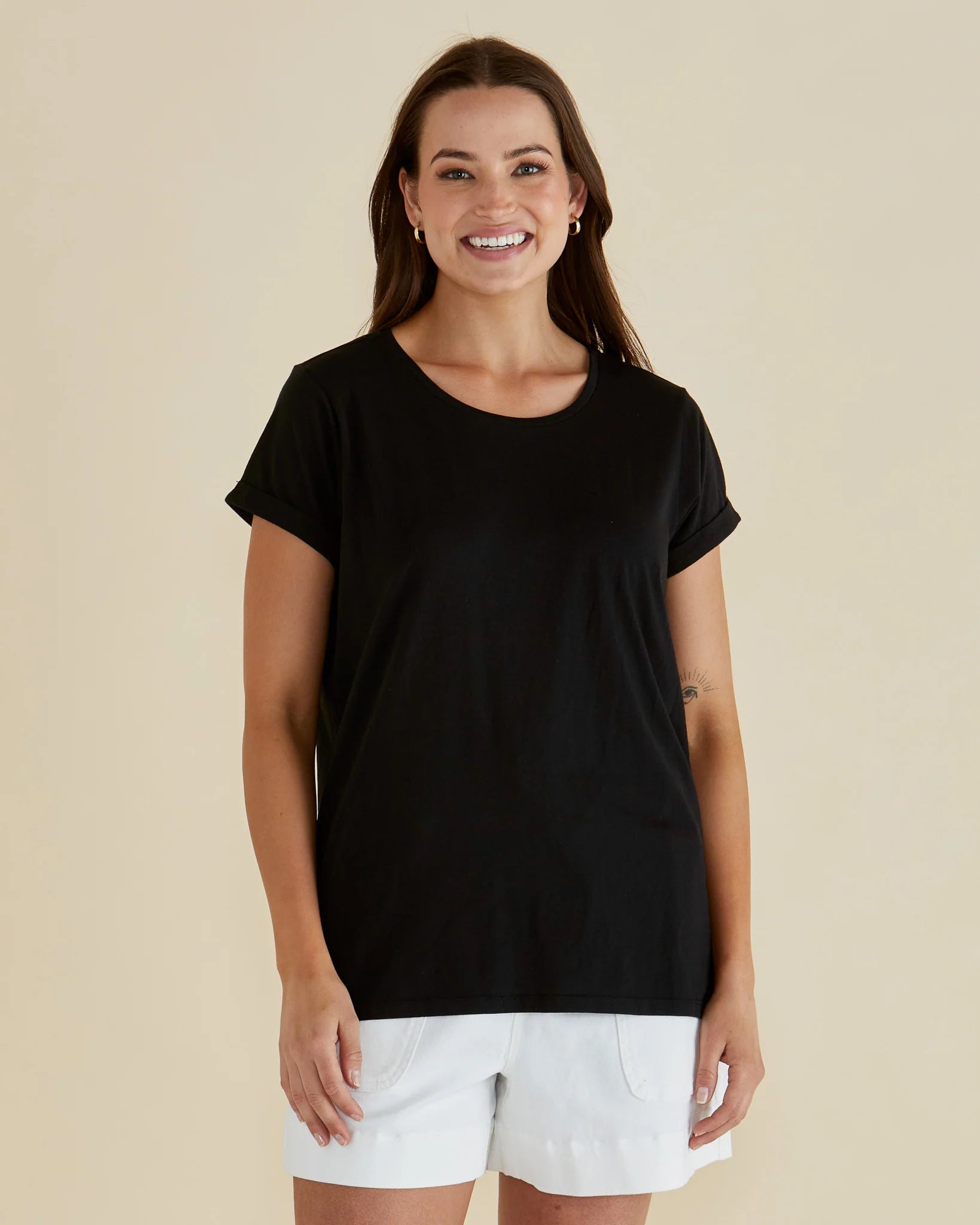 Betty Basics Caia Crew Tee Black