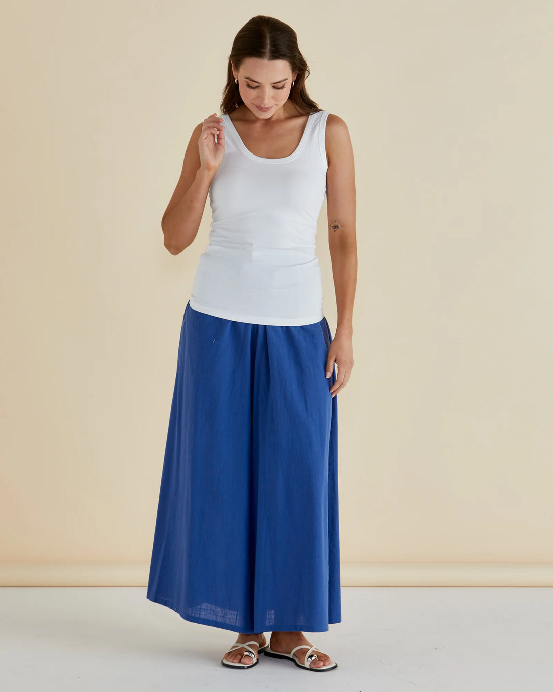 Betty Basics Emma Scoop Tank White