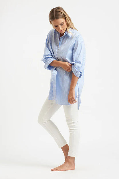 The Boyfriend Oversized Shirt Blue Stripe