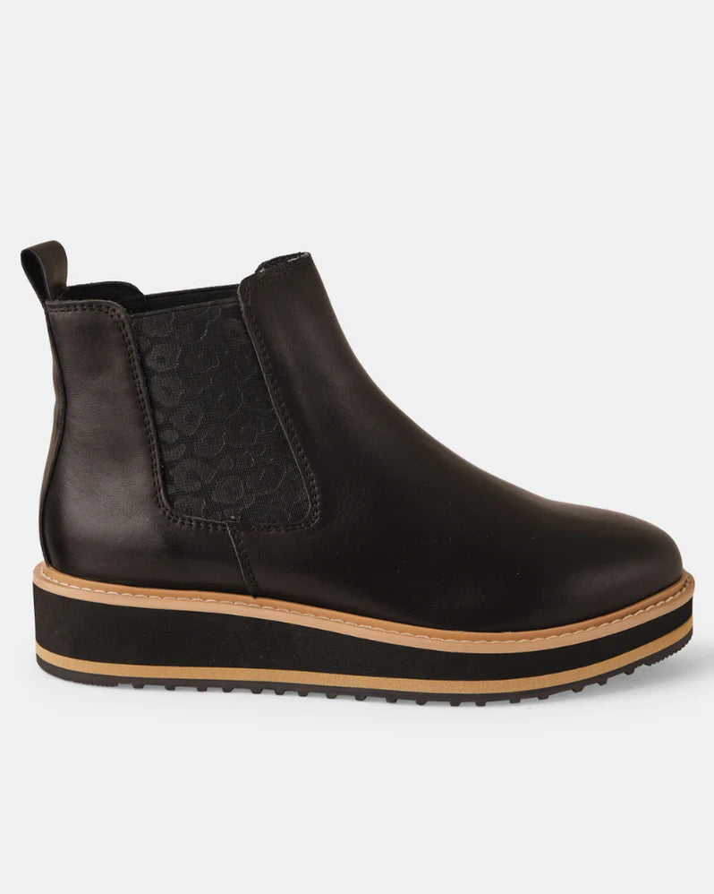 Jade Black Leather Boot