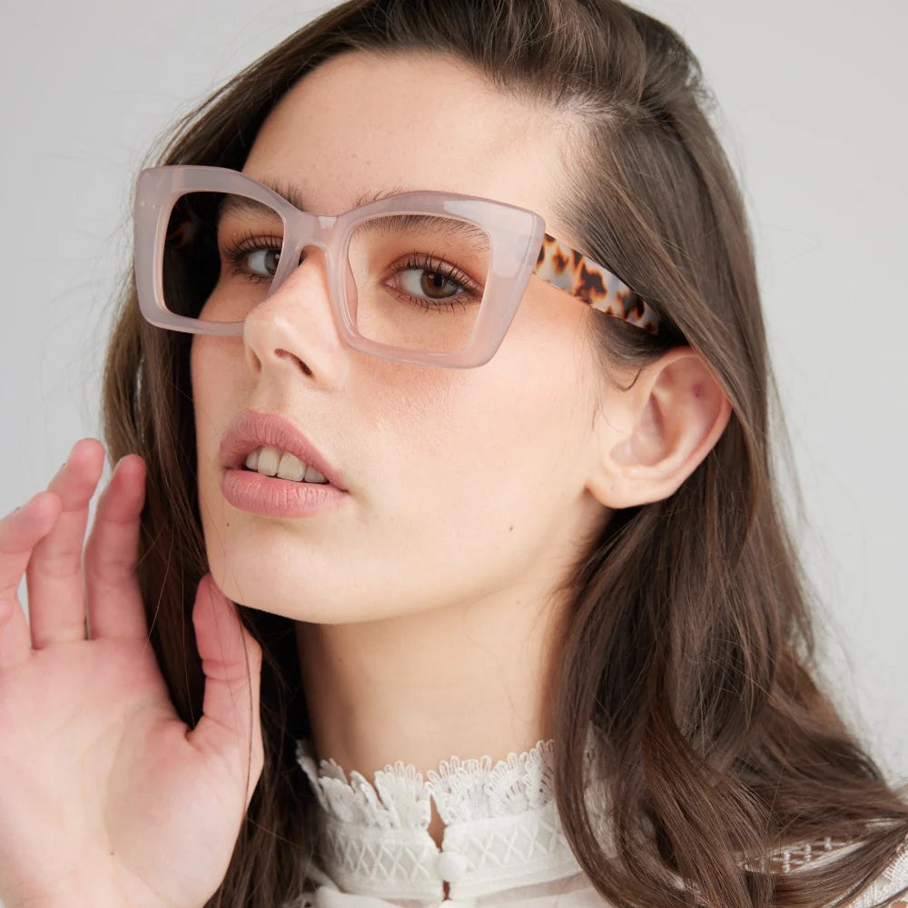 Captivated Eyewear Cleo Beige/Tortoise Shell