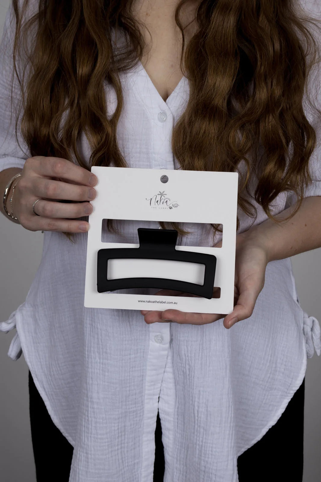 Nakoa Large Hair Claw Clip Black