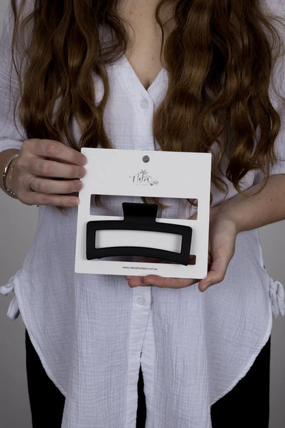 Nakoa Large Hair Claw Clip Black