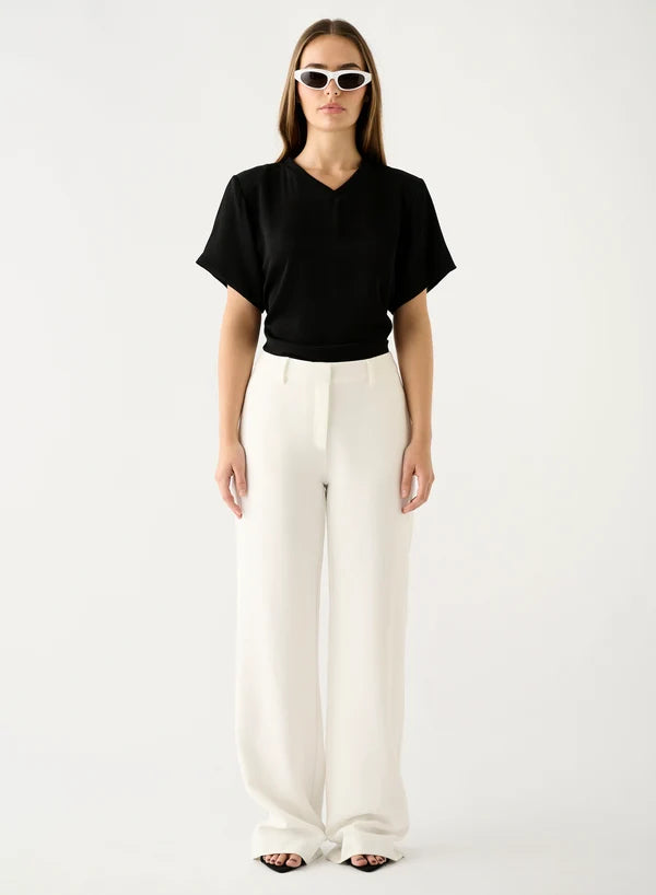 Esmaee Foreshore Tee Black