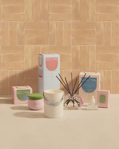 Ecoya High Summer: Seat Salt &amp; Pineapple Ceramic Candle Limited Edition