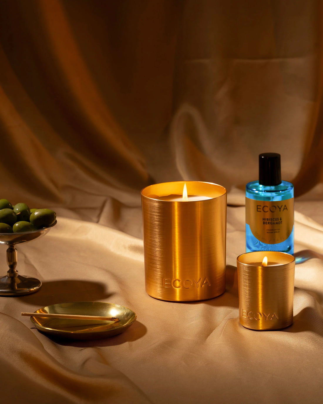 Ecoya Hibiscus &amp; Bergamot Mini Goldie Candle Holiday Collection