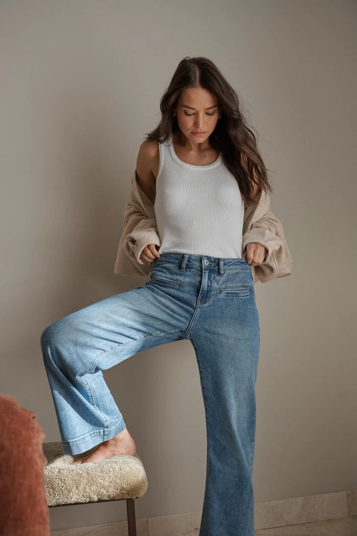 Freya Jean Dakota Wash