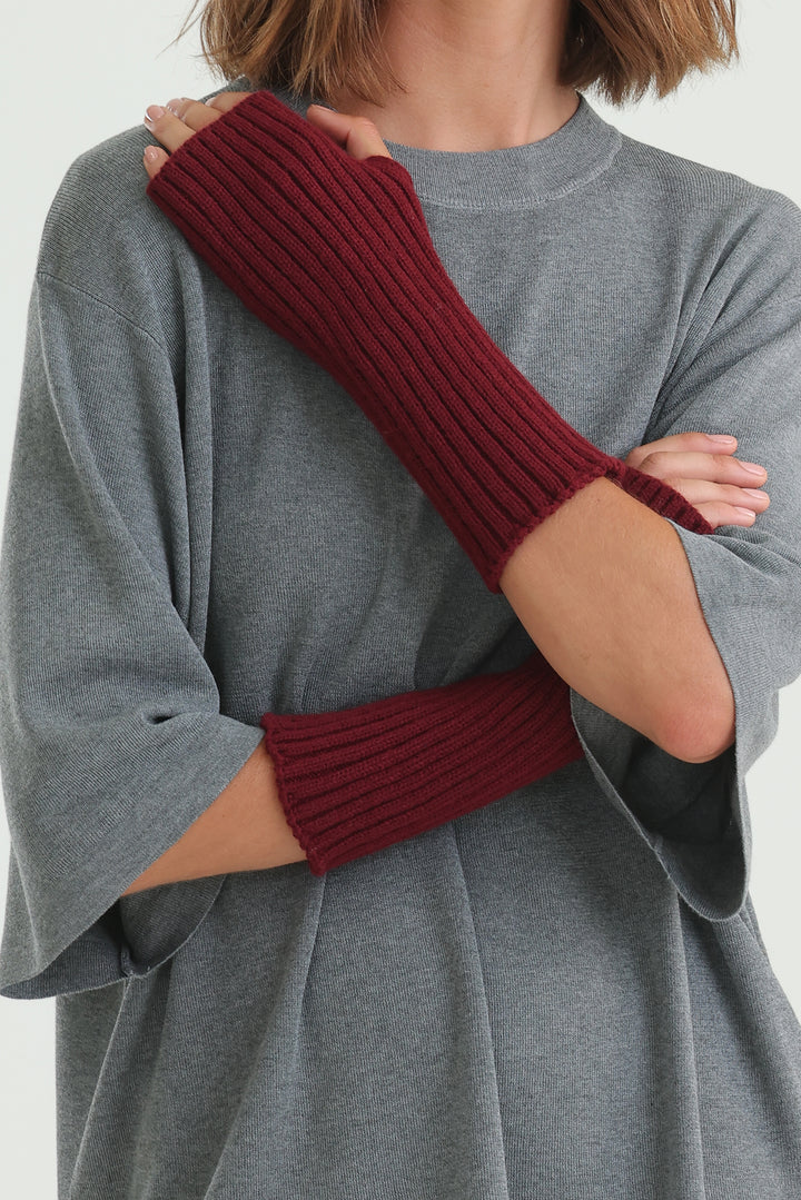 Morgan &amp; Taylor Asha Rib Fingerless Glove in Burgundy