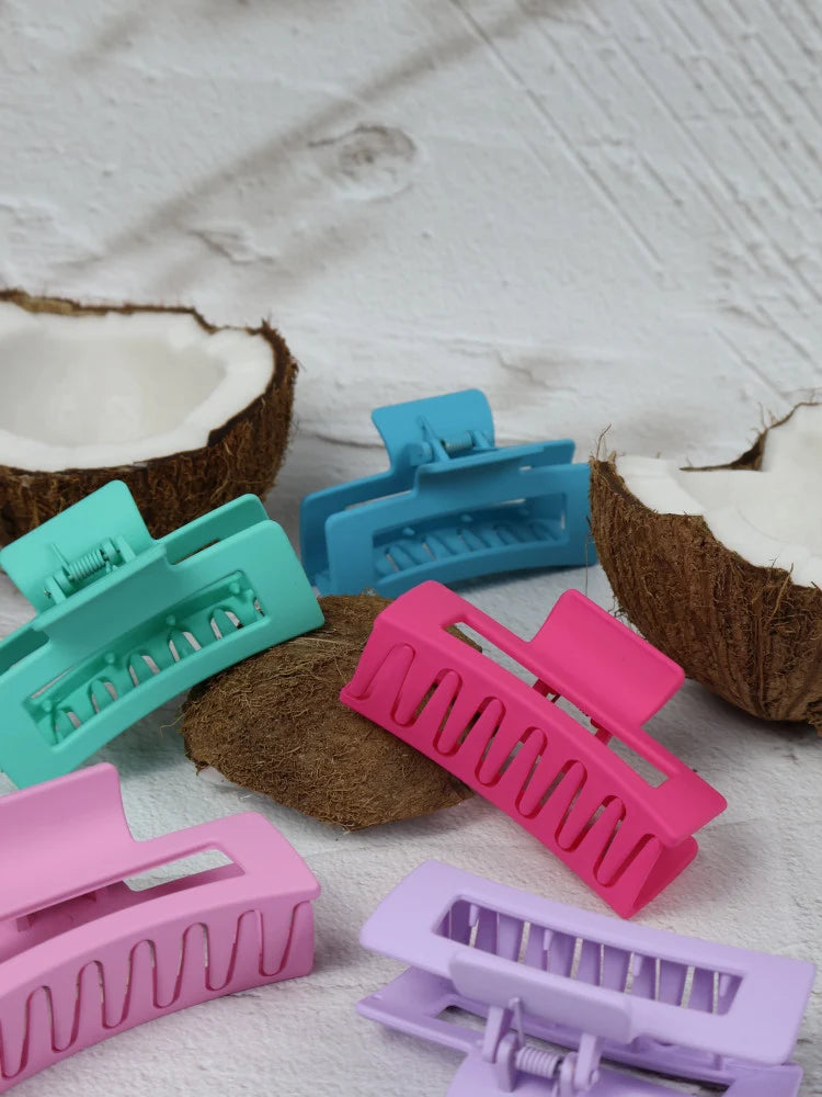 Nakoa Small Hair Claw Clip Purple