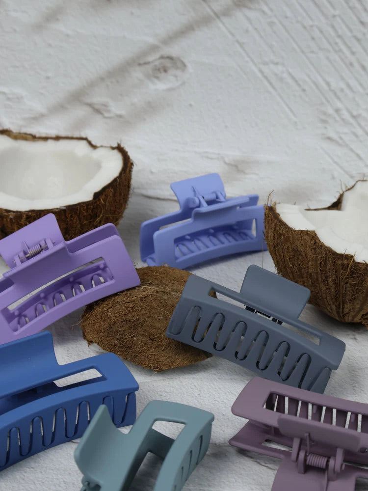 Nakoa Small Hair Claw Clip Lilac
