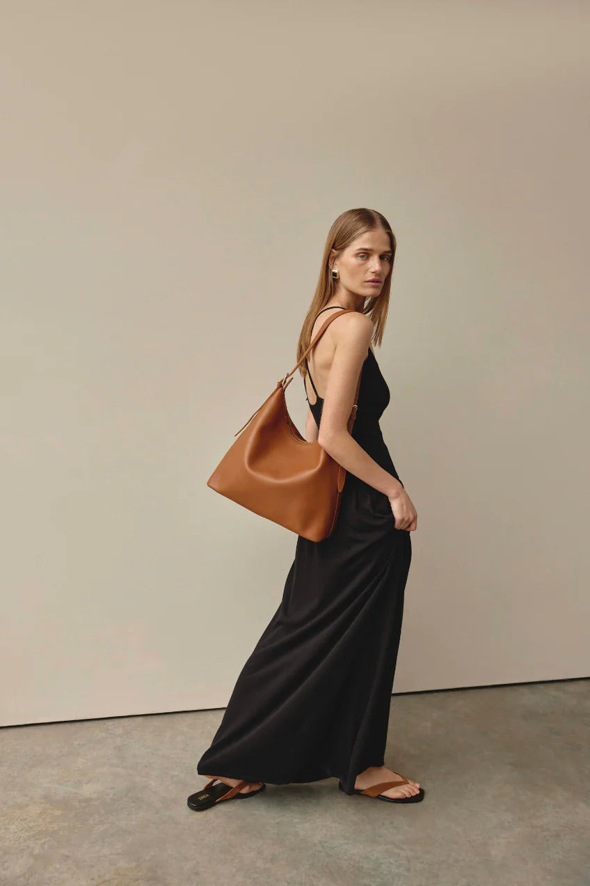 Vestirsi Harper Large Tan Leather Hobo