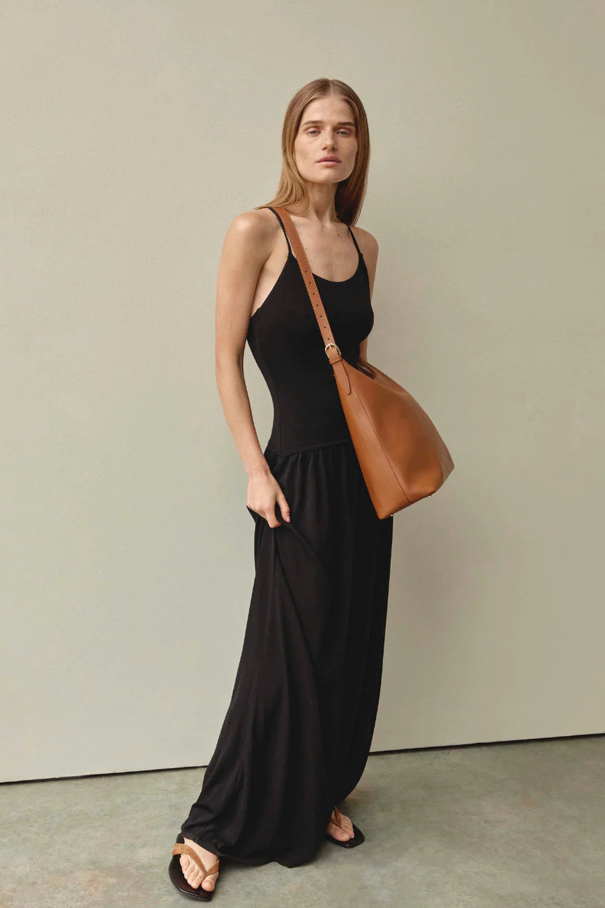 Vestirsi Harper Large Tan Leather Hobo