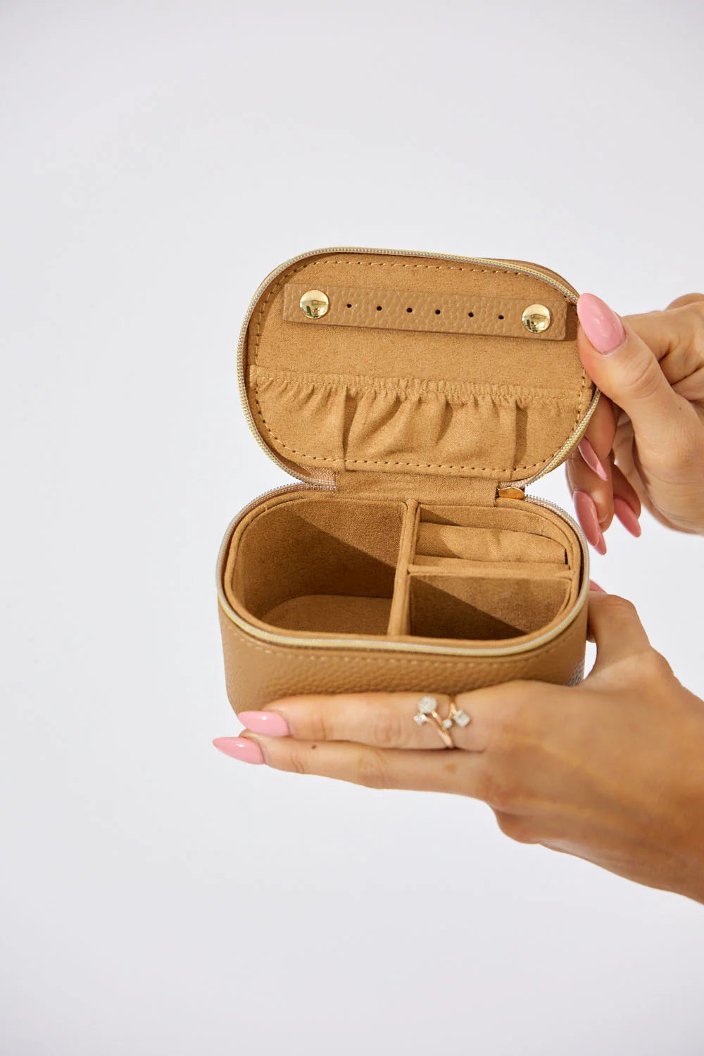 Nakoa Jewellery Box Rectangle Beige