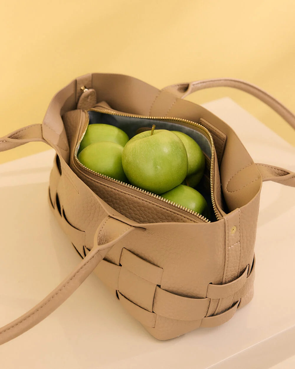 Elms+King Kenley East-West Bag - Taupe