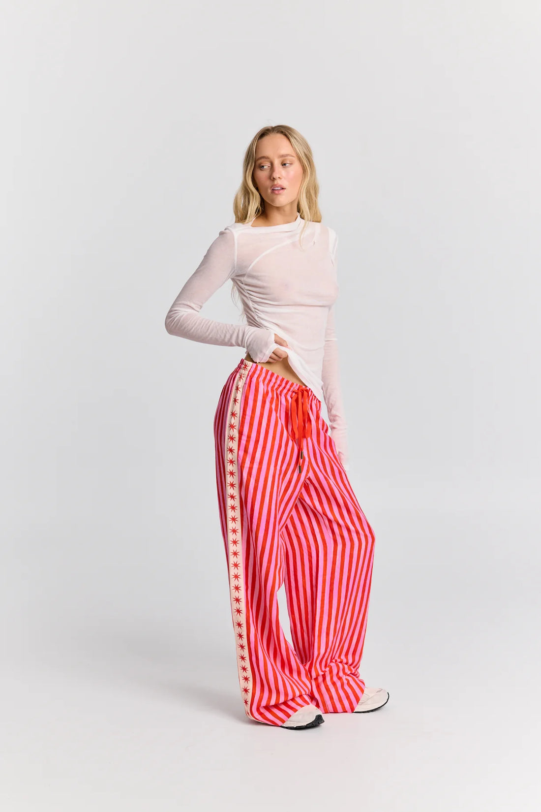 Maku Cherry Ripe Linen Pant