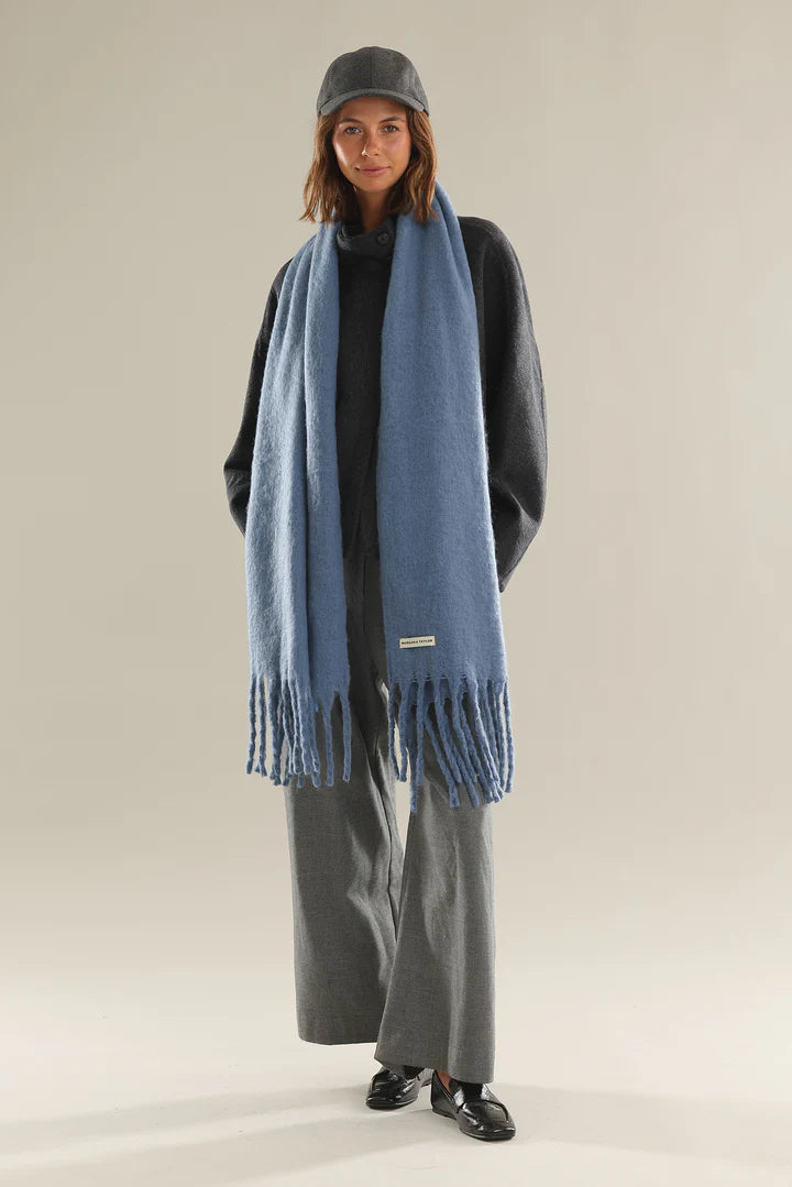 Morgan & Taylor Ella Woven Scarf Blue