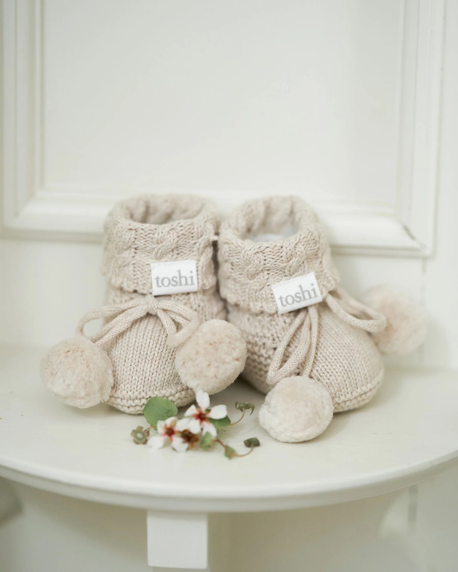 Toshi Organic Baby Booties Yummy Oatmeal