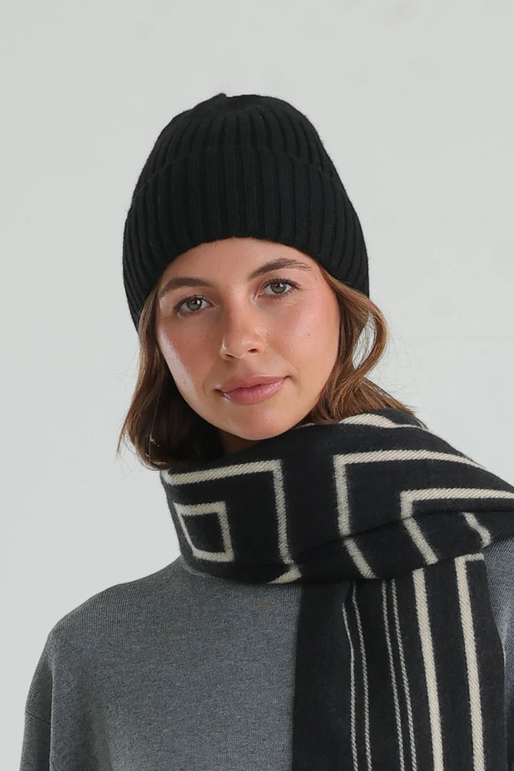 Morgan &amp; Taylor Mia Wool Blend Beanie in Black