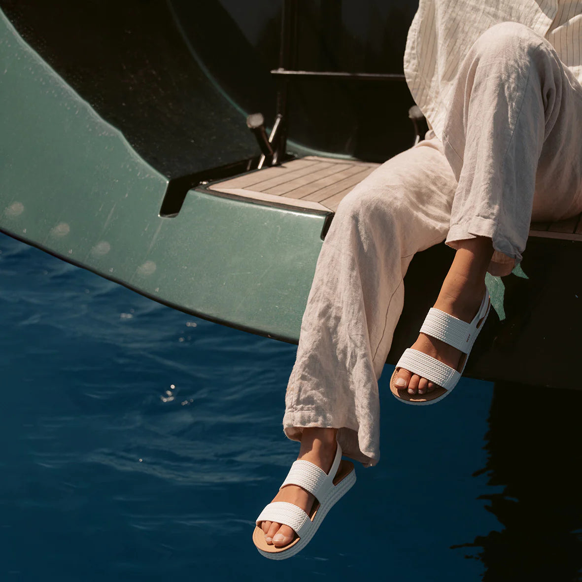 Reef Water Vista White