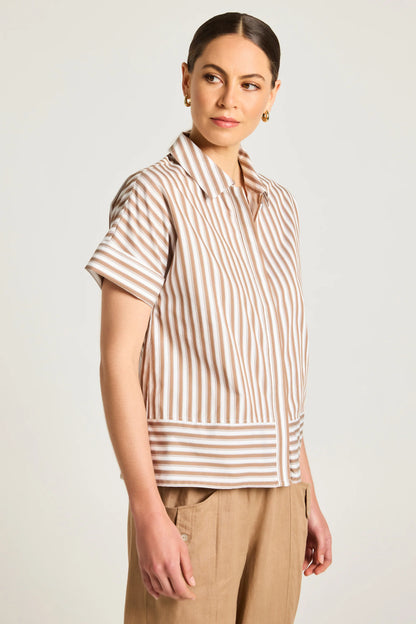 Ari Shirt Toffee/White