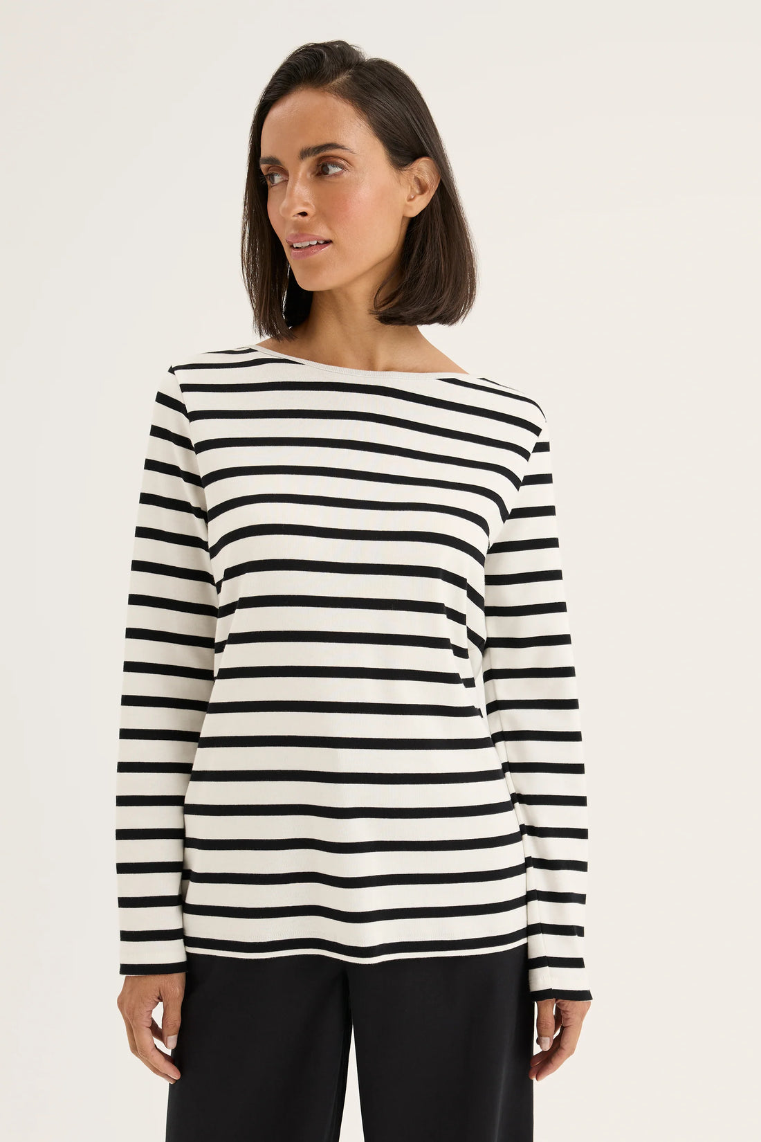 Yarra Trail Boardwalk Tee Ecru/Black