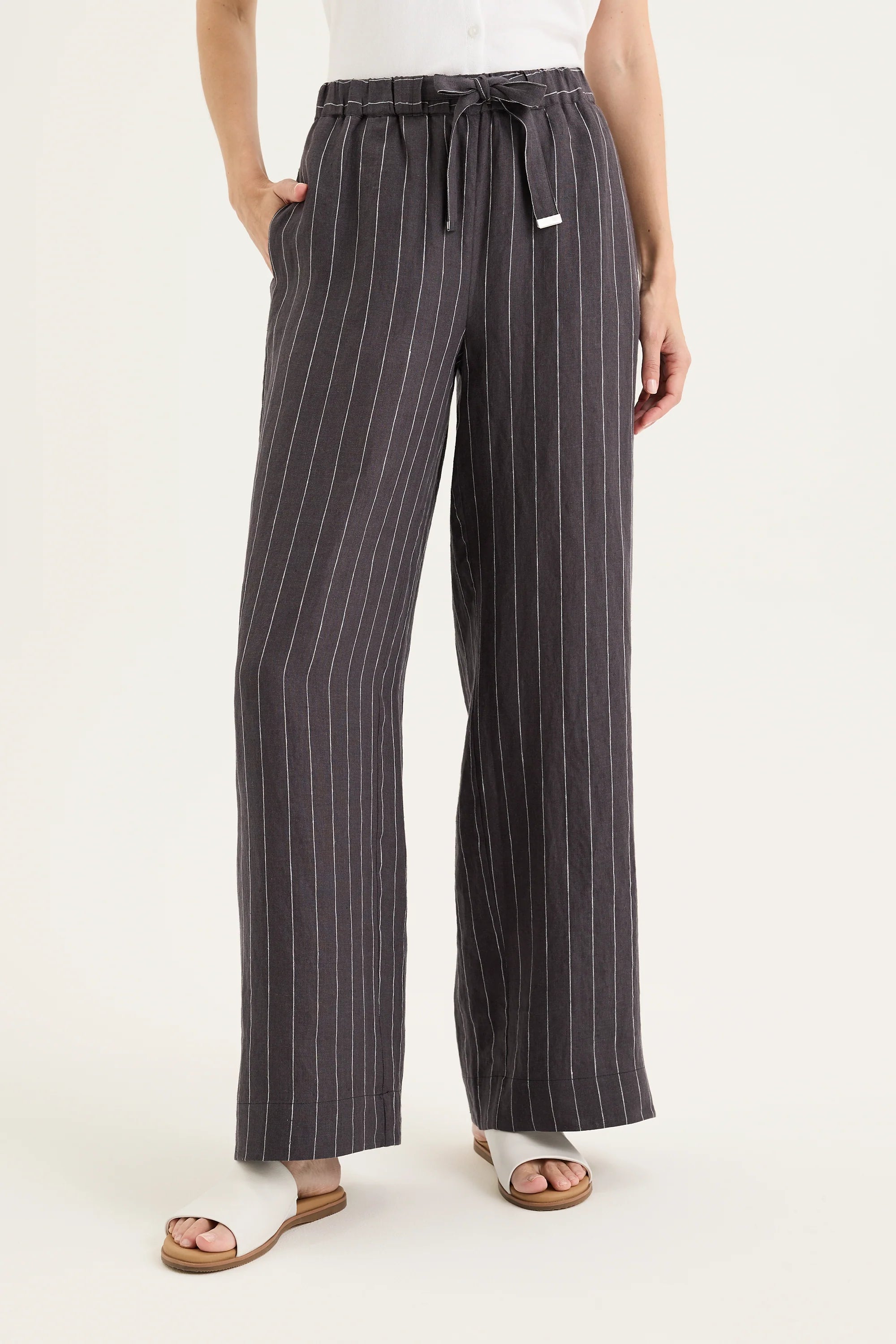Yarra Trail Phoenix Pant Alloy/White