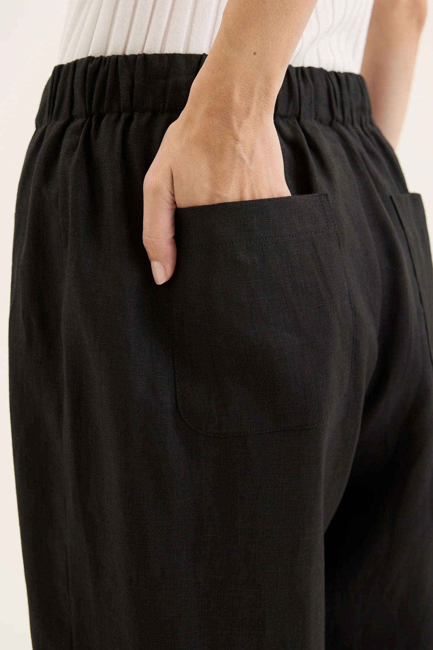 Yarra Trail Tirari Slim Pant Black